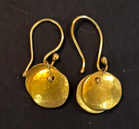 "Bathtub" earrings made of 18 kt gold by artist Jessica Berwind. Included in the exhibition, REUNION (Once Upon a Time in Philadelphia), at Cerulean Arts February 26 - March 24, 2025.